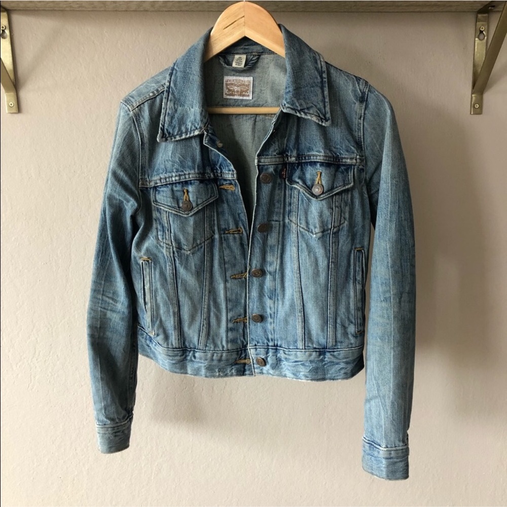 Levi’s denim jacket